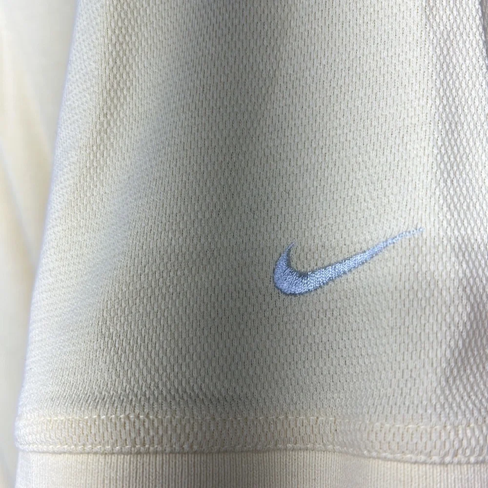 Nike yellow dri
